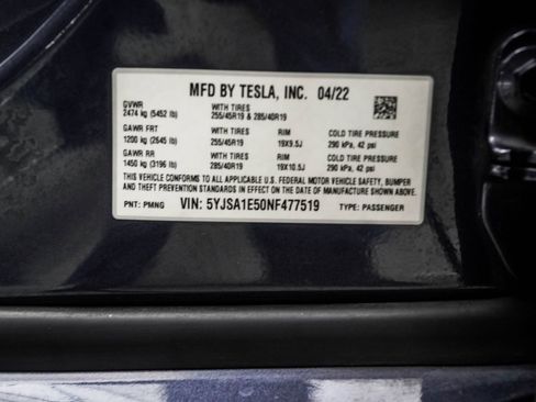 Used 2022 Tesla Model S AWD/4WD image 43