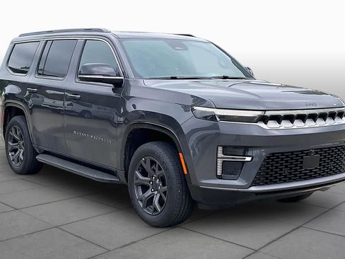 New 2026 Jeep Grand Wagoneer 4WD w/ Premium Group I image 2