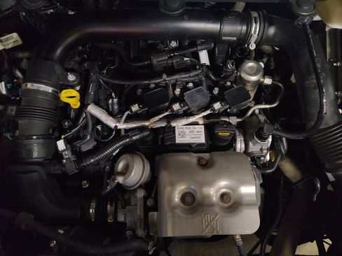 Used 2019 Ford EcoSport SE image 30