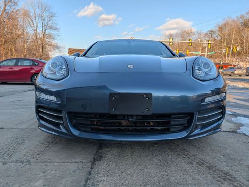 Used 2014 Porsche Panamera 4 image 5