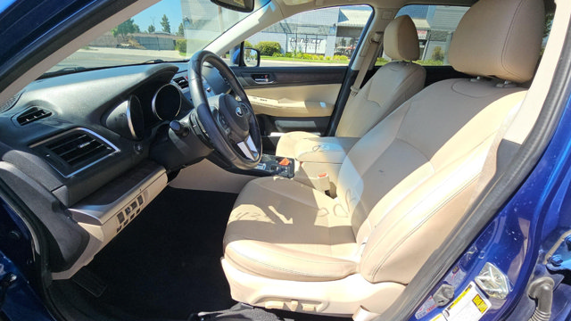 Used 2016 Subaru Outback 2.5i Limited AWD/4WD image 8