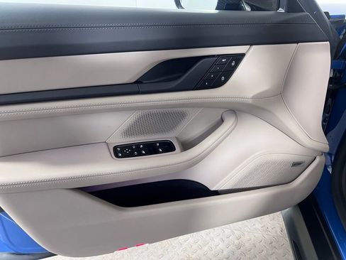 Certified 2024 Porsche Taycan GTS image 31