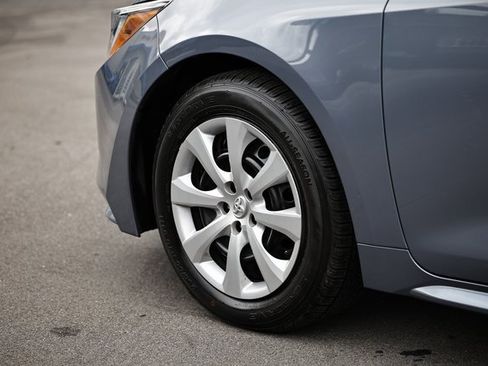 Used 2024 Toyota Corolla LE image 6