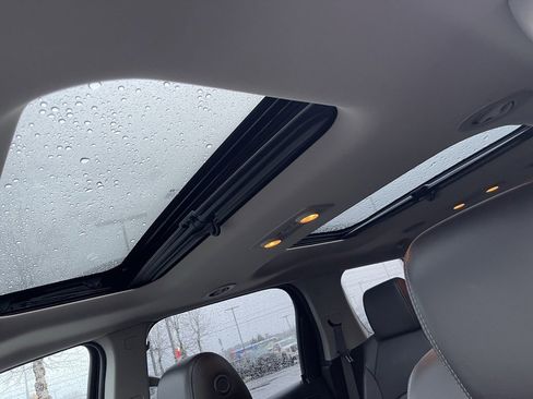 Used 2016 GMC Acadia Denali image 7