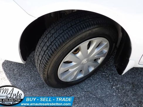 Used 2015 Nissan Versa S Plus image 20