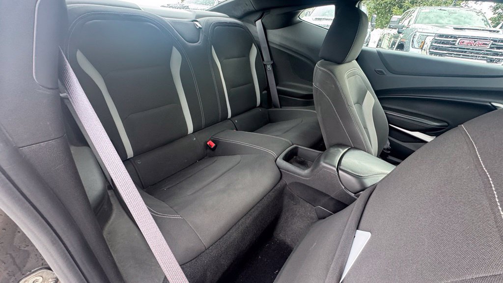 Used 2017 Chevrolet Camaro LT w/ RS Package RWD image 10