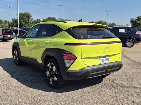 Used 2025 Hyundai Kona SEL FWD image 4