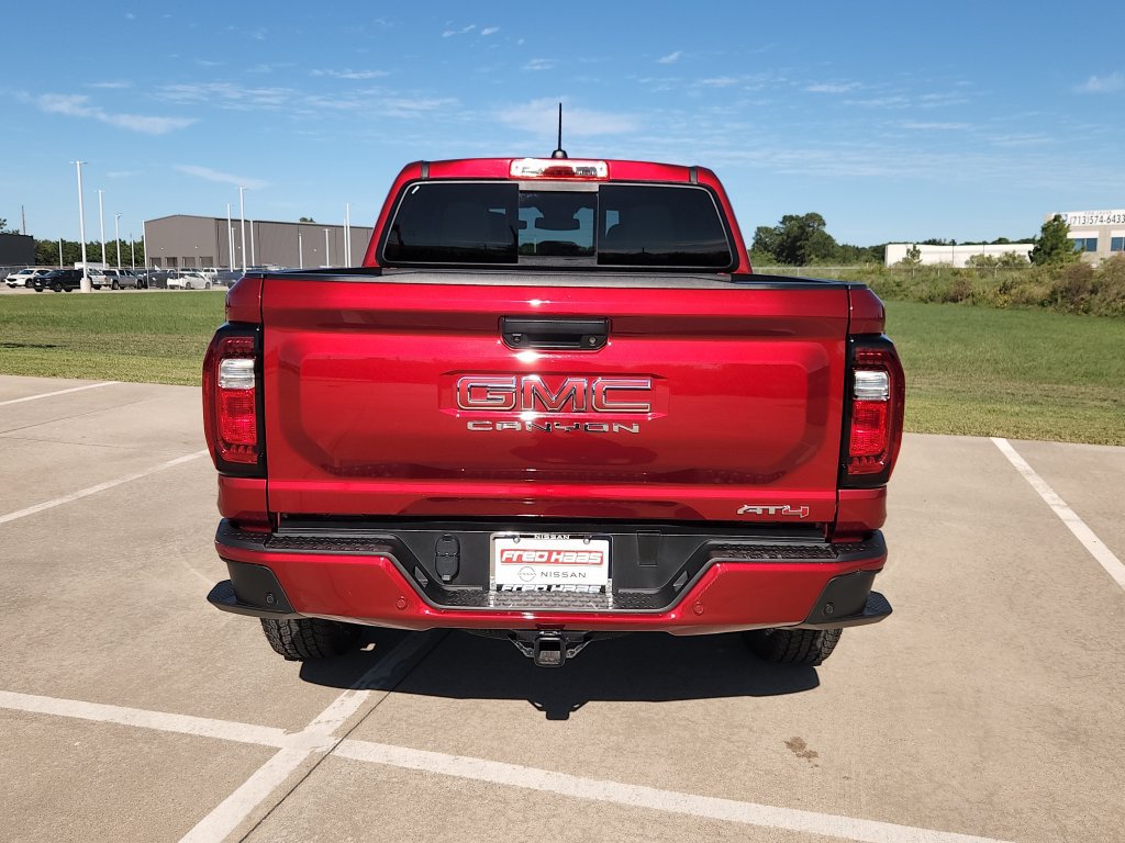 Used 2024 GMC Canyon AT4 w/ Technology Package AWD/4WD image 6
