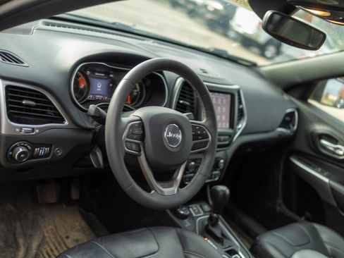 Used 2021 Jeep Cherokee Latitude Lux 80th Anniv w/ Quick Order Package 26U 80TH image 4