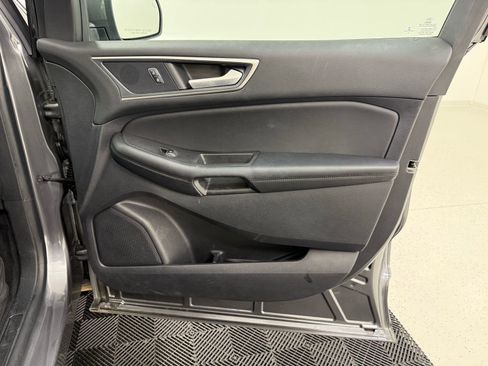 Used 2022 Ford Edge SEL w/ Convenience Package image 28