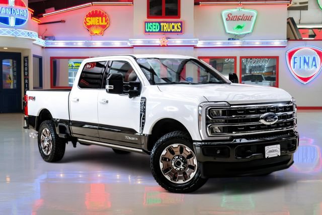 Used 2025 Ford F250 King Ranch w/ FX4 Off-Road Package AWD/4WD image 1