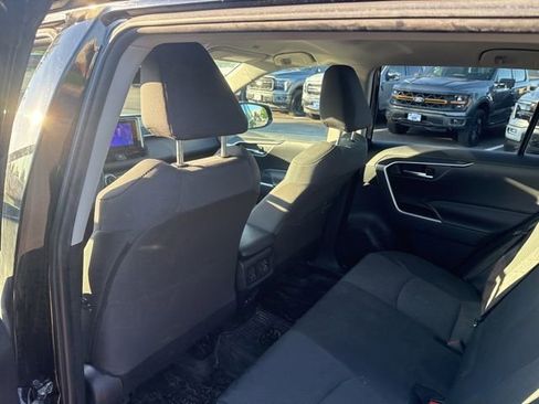 Used 2024 Toyota RAV4 AWD Hybrid image 23