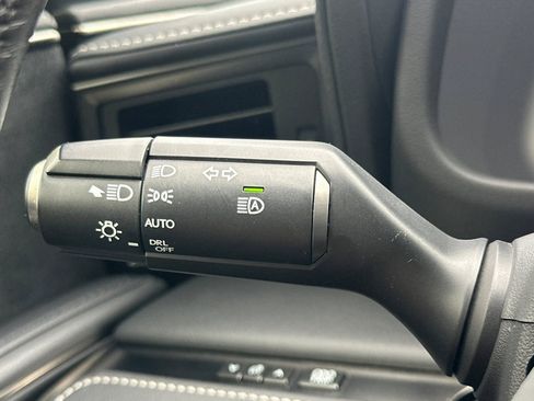 Used 2018 Lexus LC 500 Coupe w/ Touring Package image 30