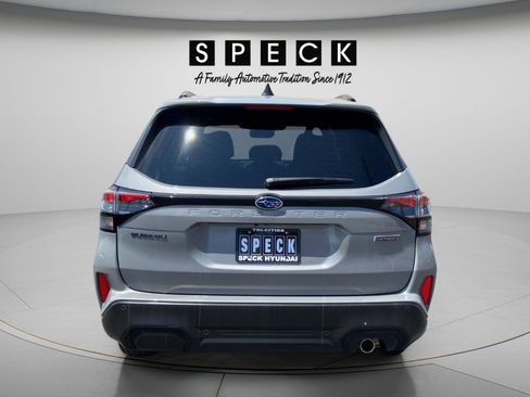 Used 2025 Subaru Forester Touring AWD/4WD image 4