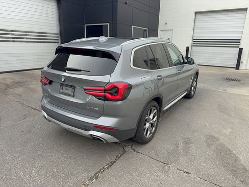 Used 2024 BMW X3 xDrive30i w/ Premium Package AWD/4WD image 3