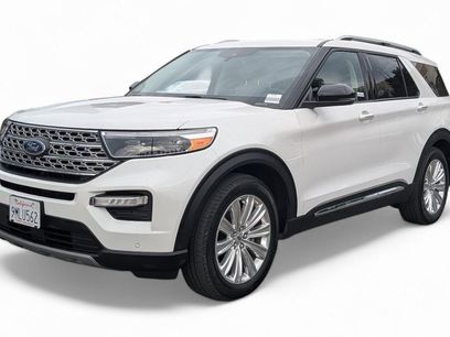 Used 2023 Ford Explorer Limited w/ Limited Technology Package