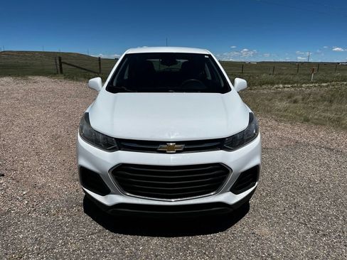 Used 2017 Chevrolet Trax LS FWD image 8