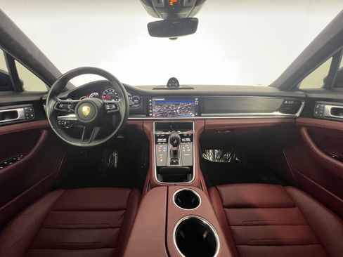 Certified 2023 Porsche Panamera 4 AWD/4WD image 13