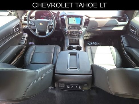 Used 2018 Chevrolet Tahoe LT w/ Luxury Package RWD image 21