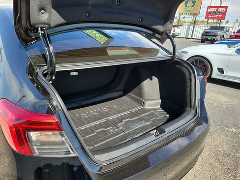 Used 2024 Honda Civic Sport image 10