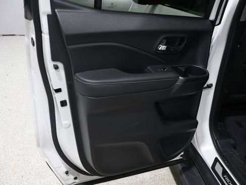 Used 2025 Honda Ridgeline RTL image 22