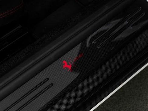Used 2022 Ferrari 812 GTS RWD image 28