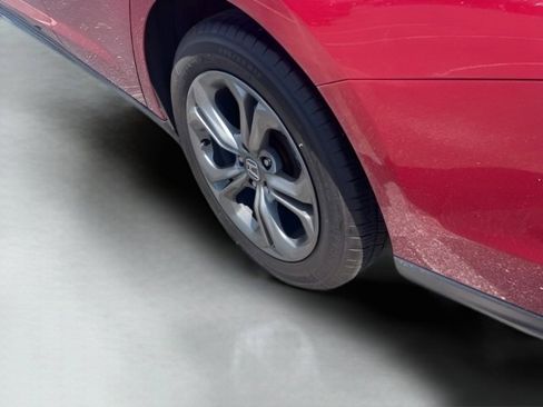 Used 2024 Honda Accord EX image 15