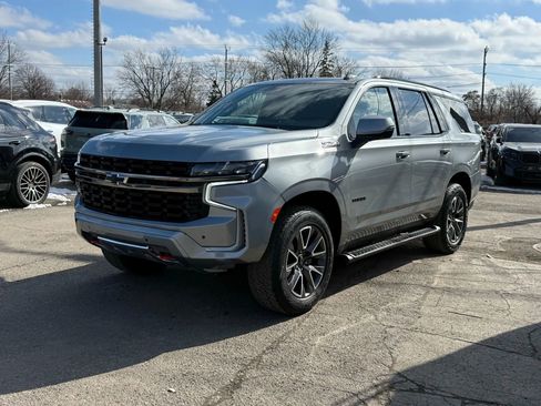 Used 2024 Chevrolet Tahoe Z71 w/ Luxury Package AWD/4WD image 1