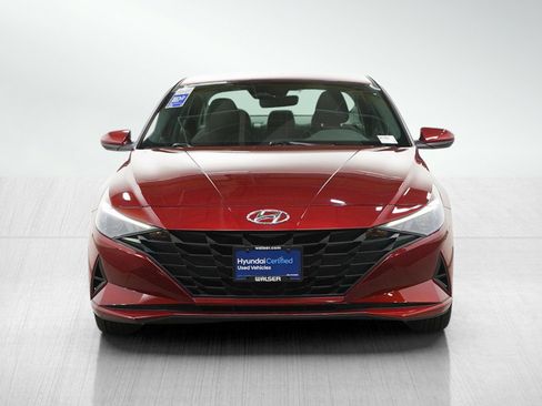Certified 2023 Hyundai Elantra SE FWD image 8