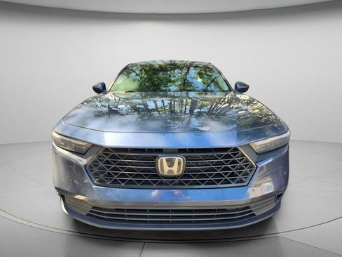 Used 2024 Honda Accord EX image 3