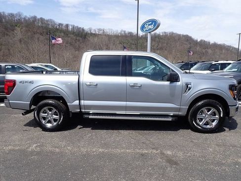 Used 2025 Ford F150 XLT w/ Equipment Group 301A Standard AWD/4WD image 9