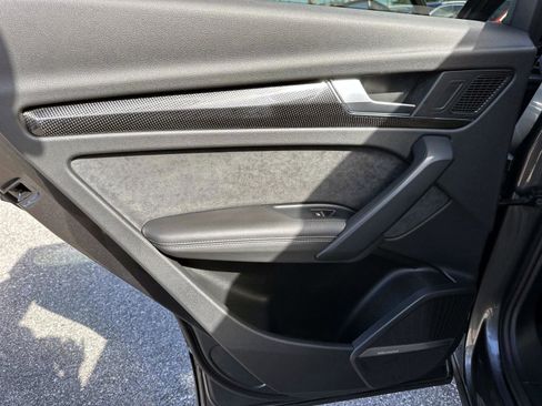 Used 2023 Audi SQ5 Premium Plus w/ Premium Plus Package image 12