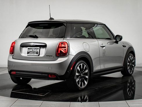 Used 2024 MINI Cooper SE image 10
