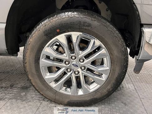 Used 2022 Ford F150 Lariat AWD/4WD image 17