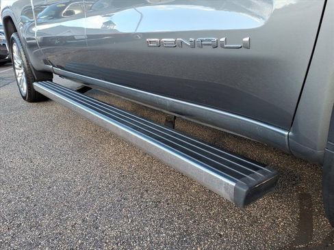 Used 2019 GMC Sierra 1500 Denali image 6
