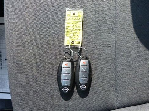 Used 2024 Nissan Frontier SV w/ SV Convenience Package image 40