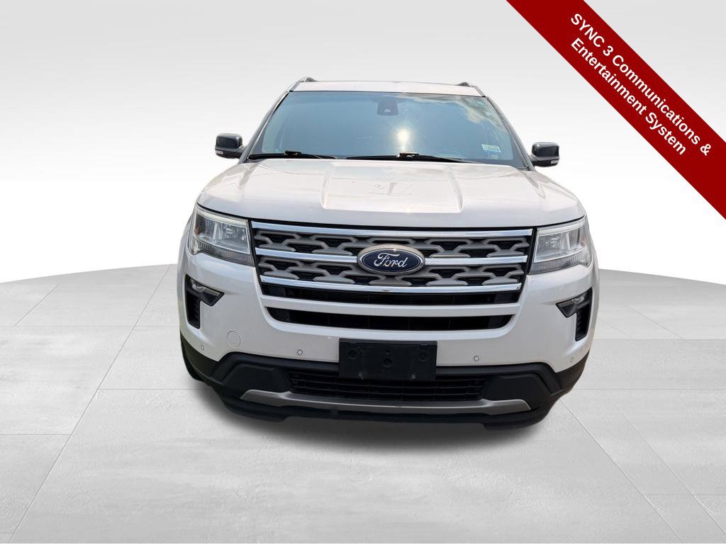 Used 2018 Ford Explorer XLT w/ Equipment Group 202A AWD/4WD image 34