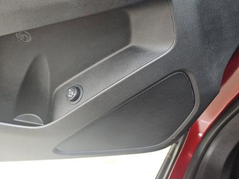 Used 2022 Chevrolet Equinox RS w/ Infotainment Package FWD image 30