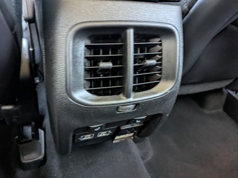 Used 2021 Jeep Cherokee Limited w/ Elite Package image 20