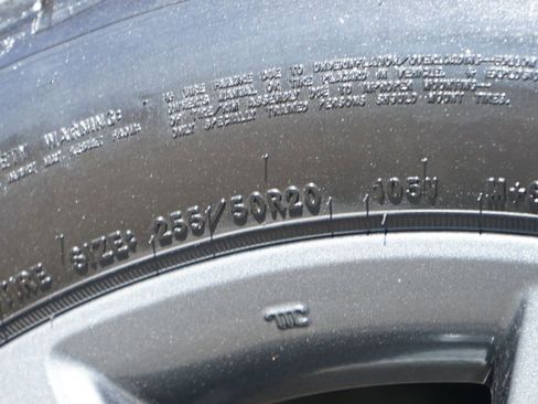 Used 2023 Honda Pilot Sport image 40