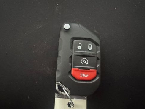 Used 2024 Jeep Wrangler Unlimited Sport AWD/4WD image 42
