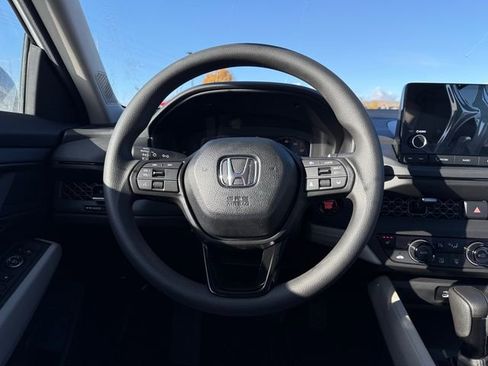 New 2025 Honda Accord SE image 22