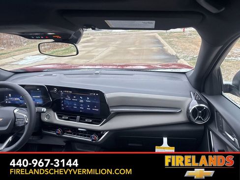 New 2026 Chevrolet Equinox LT w/ Convenience Package II image 33