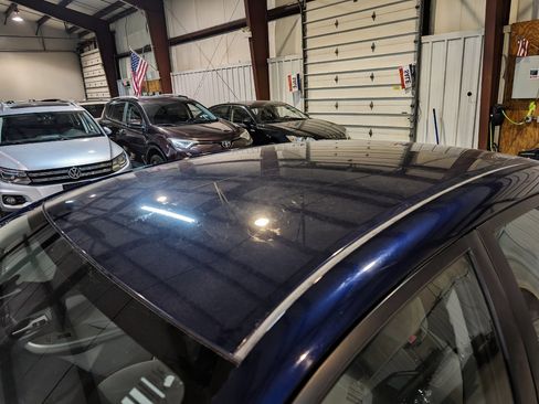 Used 2011 Toyota Corolla LE image 11