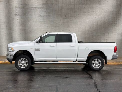 Used 2018 RAM 2500 Big Horn AWD/4WD image 2