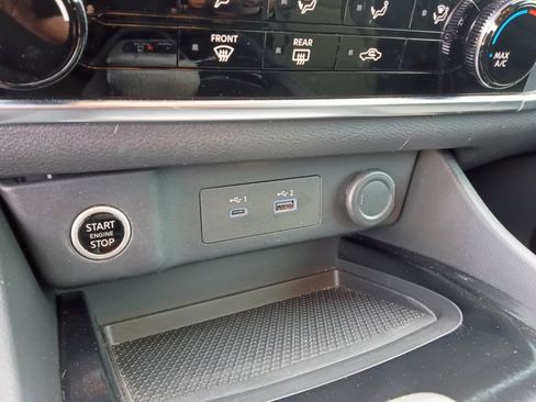 Used 2021 Nissan Rogue S FWD image 20