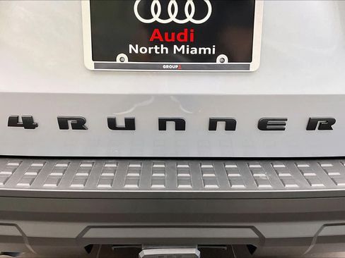 Used 2025 Toyota 4Runner SR5 RWD image 31
