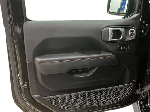 Certified 2022 Jeep Gladiator Rubicon w/ LED Lighting Group image 10