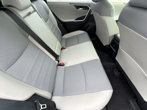 Used 2025 Toyota RAV4 Limited w/ Advanced Technology Package AWD/4WD image 33