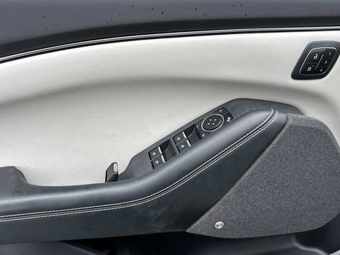 Used 2023 Ford Mustang Mach-E Premium image 10